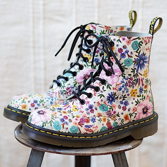 Dr. Martens Shoes - Dr. Martens 1460 Pascal Boot Wanderlust Floral